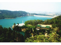 “攬勝崖門”航線